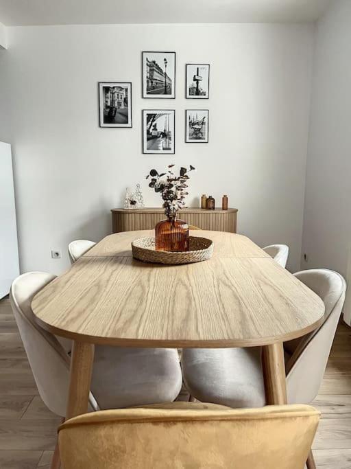 Apartamento Le Julia - Neuf - Gare Et Garage *